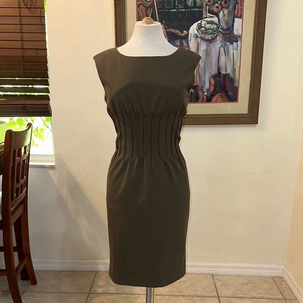Calvin Klein Olive Green Pleated Waist Dress w/ Belt Size Medium